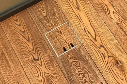 лючок в пол